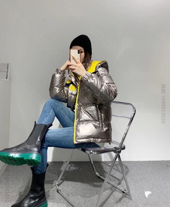 Moncler 爆款上新秋冬新款上新 内充90白鸭绒