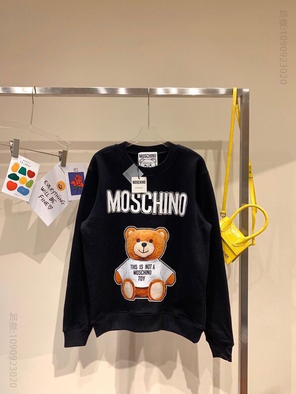 Moschino 21ss莫斯奇诺夜光小熊卫衣