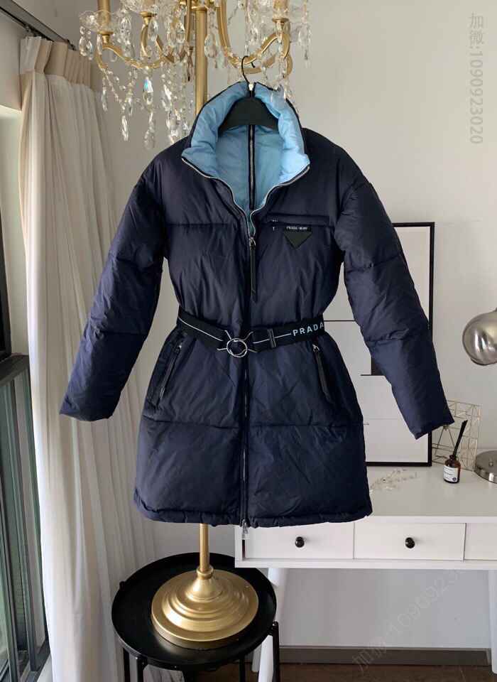 羽绒新款普拉达2023秋冬新款90%白鹅绒羽绒服