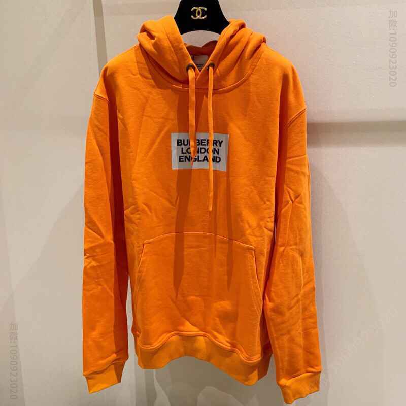 巴宝莉女装卫衣Burbrry最新合作限定款卫衣 高仿巴宝莉卫衣