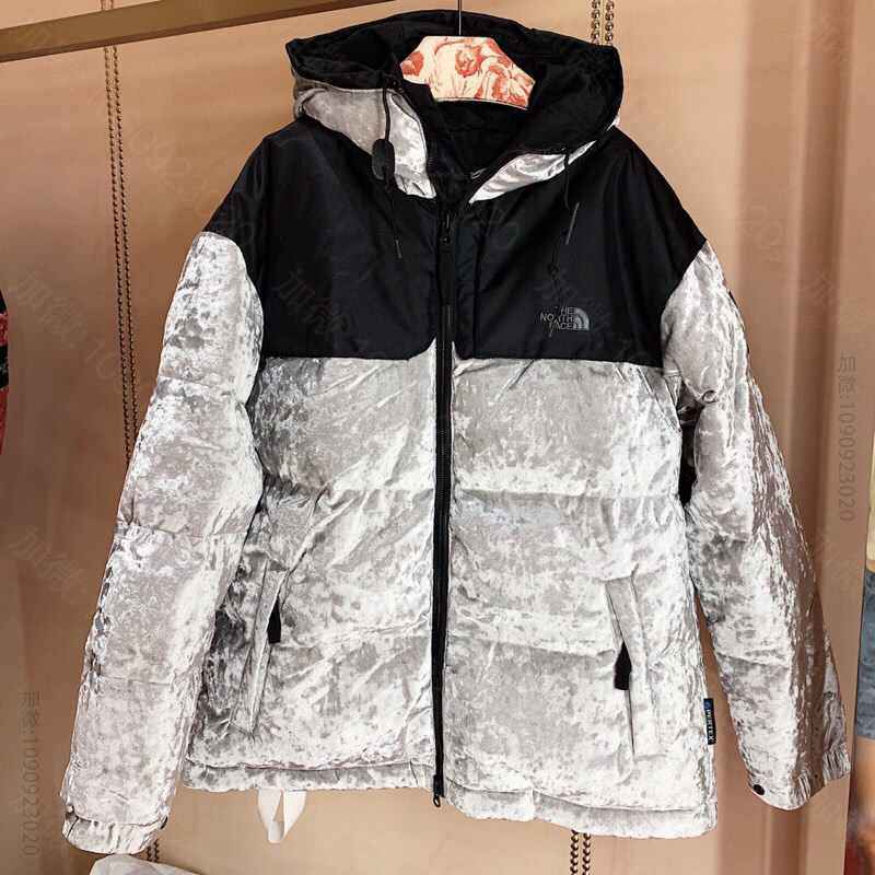 北面TNF最新款羽绒服