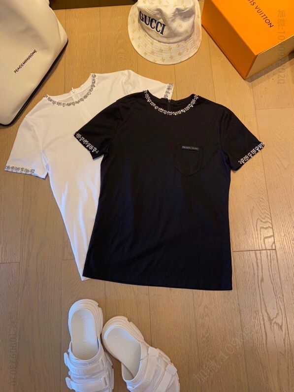 PRADA 全手工钉珠 修身显瘦 短袖T恤