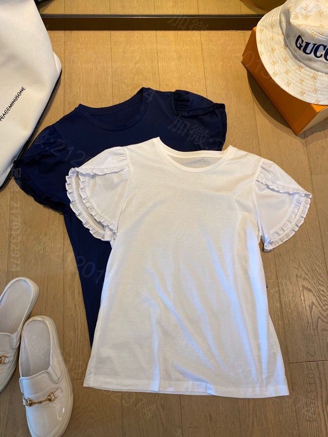 高仿普拉达女装短袖T桖 普拉达女装短袖T桖 PRADA。荷叶袖 纯棉T 原单普拉达女装短袖T桖 