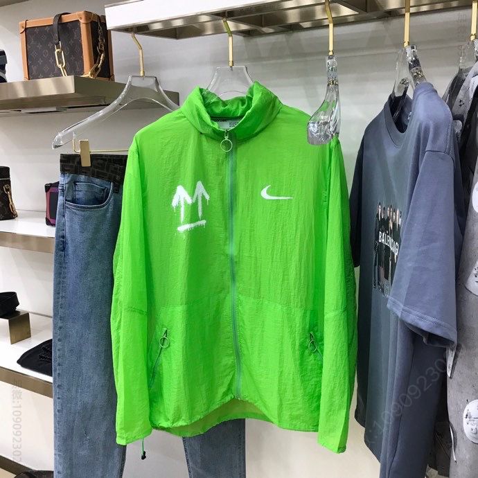 OFF-WHITE 20ss吉隆陂限定箭头防晒服