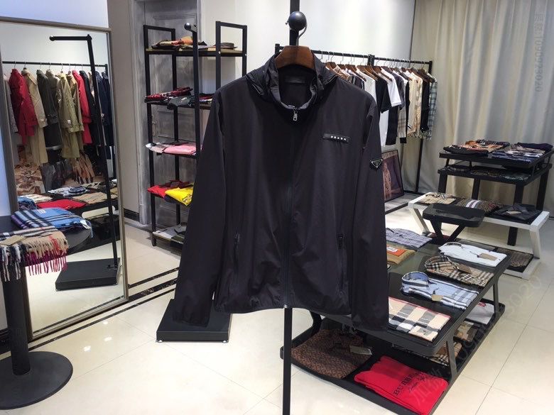 PRAD 20S夏季最新薄款连帽（可折叠衣领里）防晒服外套