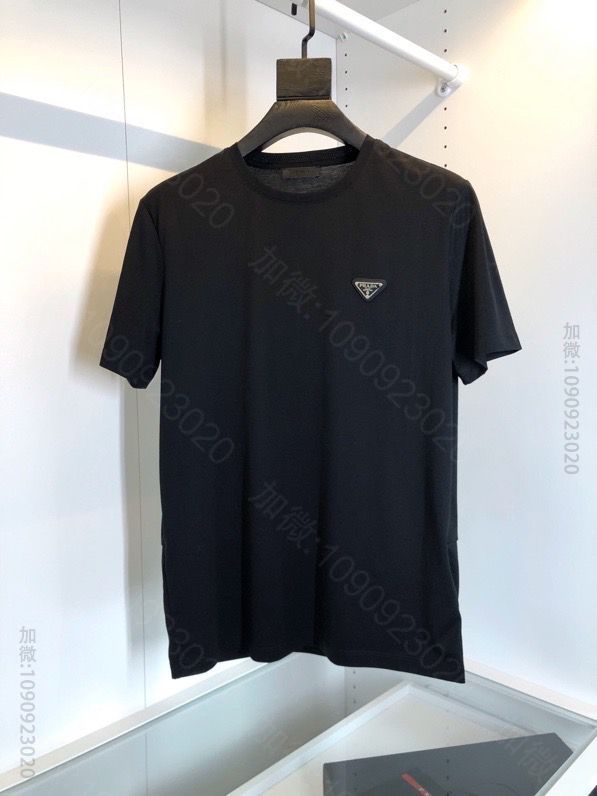 普达Prada 2023早春款T恤短袖