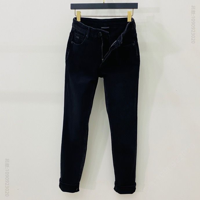 Emporio Armani 安普里奥·阿玛尼 型号：9251 男士牛仔裤
