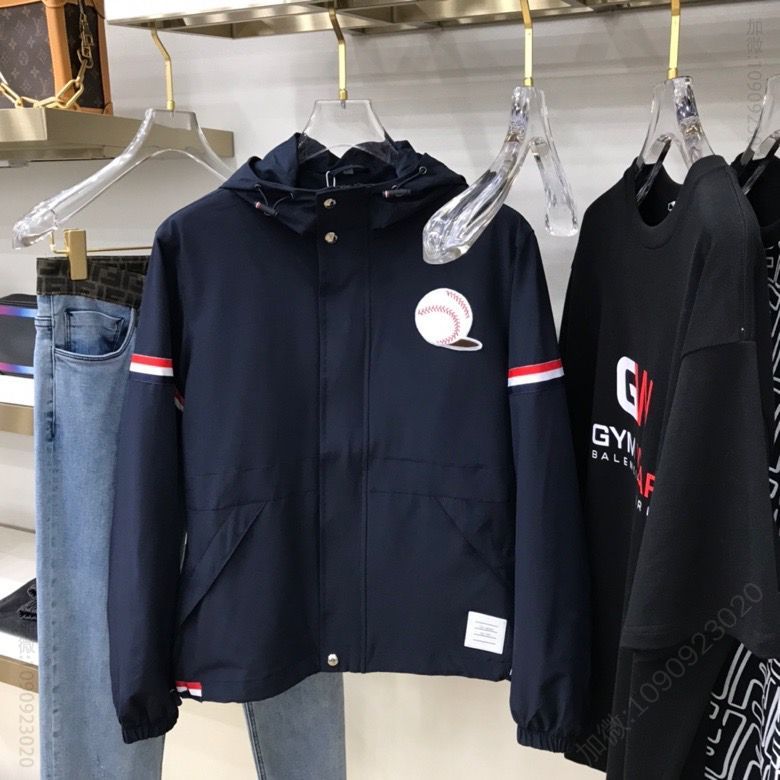 TB 2023 早秋新款上市风衣外套