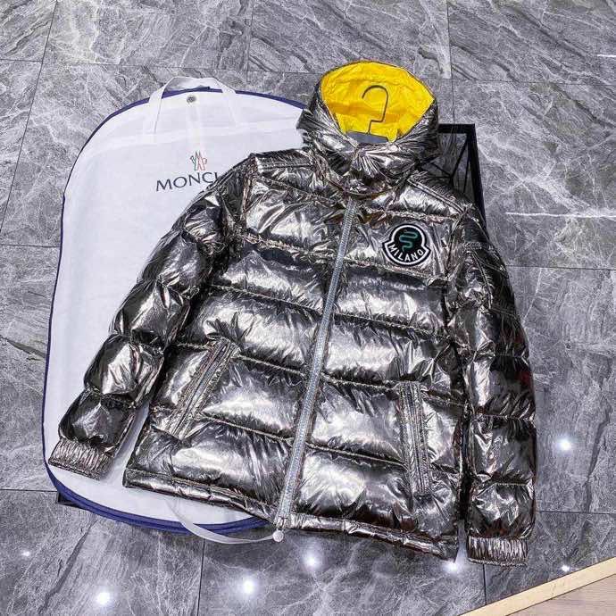 Moncler90白鹅绒+10%羽毛填充羽绒服