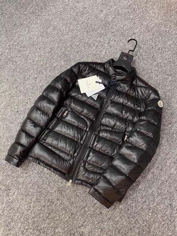 MC2023上新一款Ｍ家轻薄款羽绒服 95鹅绒