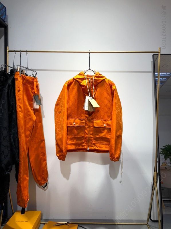 guccy 20Fw OFF The Grid系列 双G提花拉链尼龙套装夹克