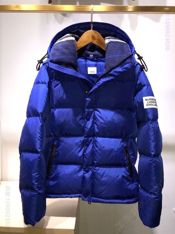 Buberry情侣款羽绒服