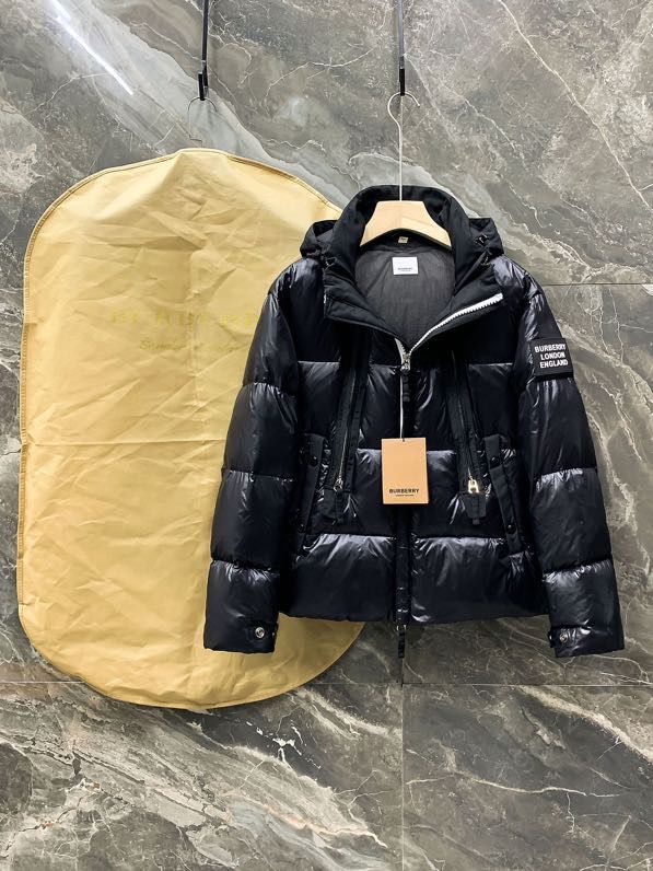 BUR 2023 A/W 全新功隐藏式连帽设计羽绒服90%白鹅绒羽绒服