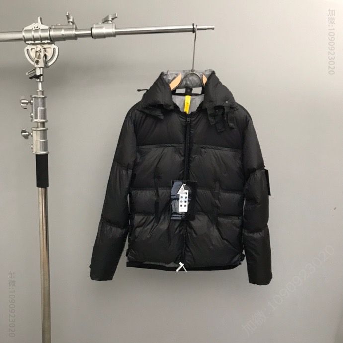 Moscho三标齐全羽皇天才项目联名系列羽绒服