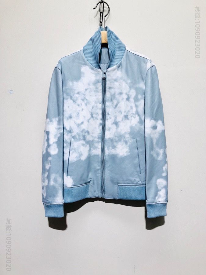 男款细腻绵羊皮独到云朵logo涂鸦染色棒球服皮夹克