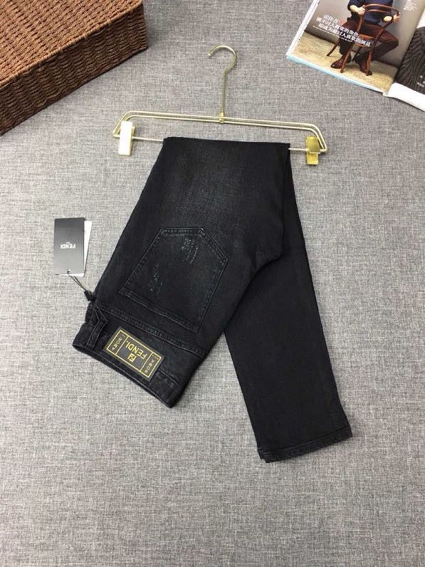 Fendi 芬迪2023官网最新款顶级牛仔裤
