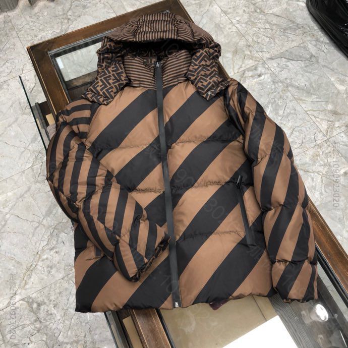 FENDI【 芬迪 】20冬季新品 双面穿羽绒服