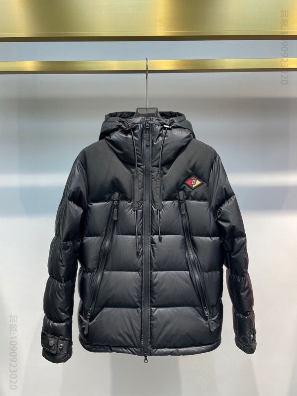 BUR20S最新款羽绒外套