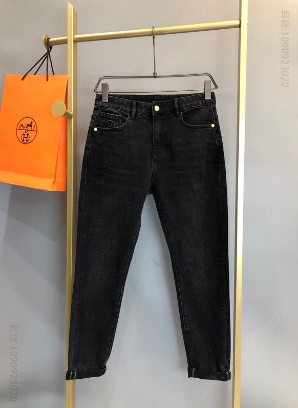 Hermes 后袋品牌标识刺绣多重水洗卷边牛仔