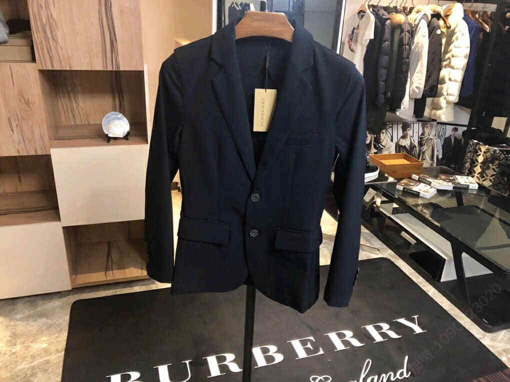 巴宝莉Burberry男士西服