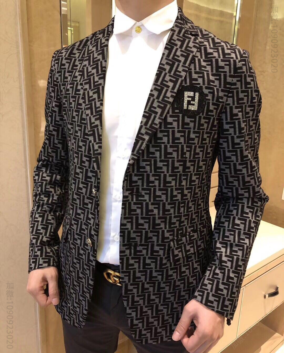 FENDI/芬迪 19秋冬新款双F字‎母LOGO男士休闲商务西‎装‎外套