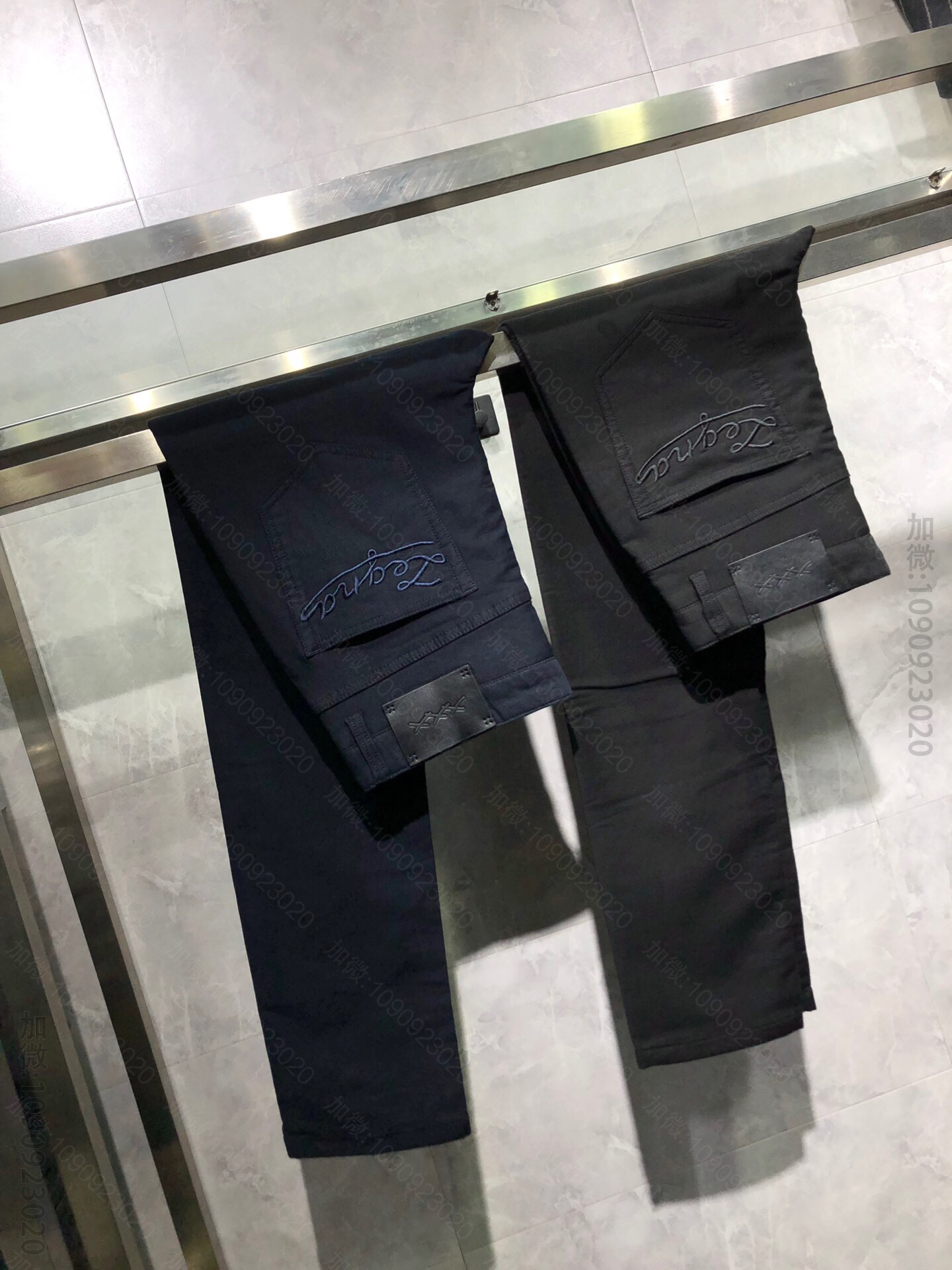 EZXXX杰尼亚 19男士秋冬新款‎ 专柜原‎单品质 梭‎织纺灯芯绒棉面‎料...