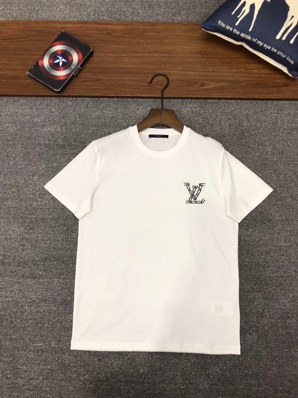 新款LV路易登 柜在售！！廓型圆领T恤衫