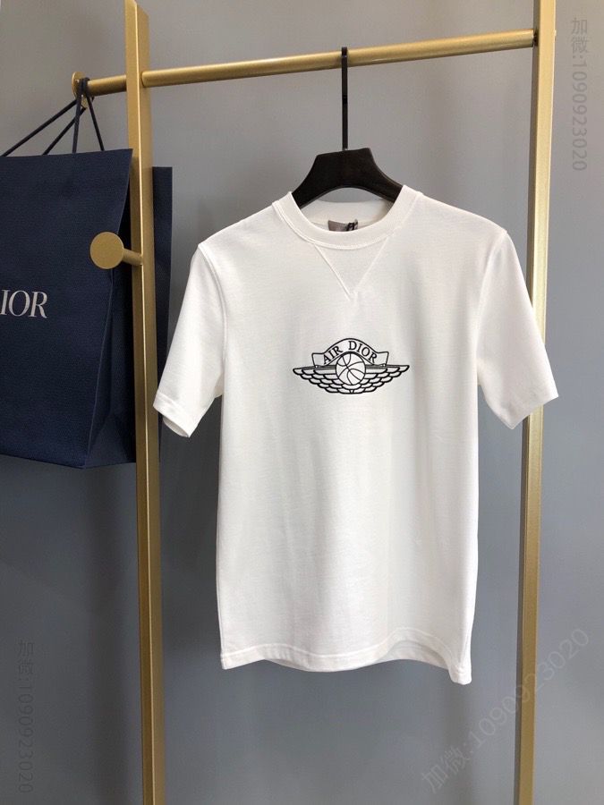 DIOR & NIKE 重磅联名款短袖T恤