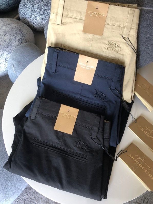 BURBERRY高品质20SS夏季专柜薄款简约商务休闲短裤
