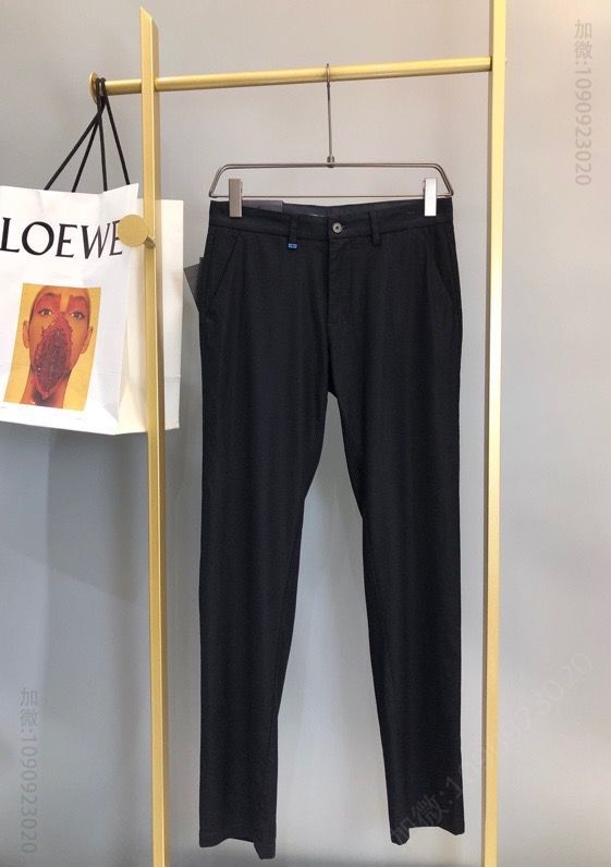 PRADA 新款净版净色西裤