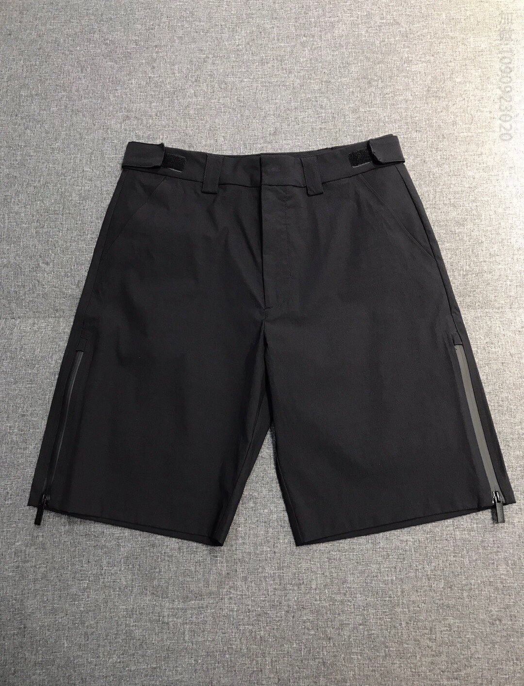 【新品】P家原单男士时装轻薄休闲短裤/五分裤