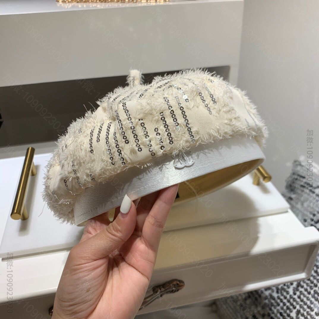 CHANEL香奈儿炫酷珠片点缀八角贝雷帽