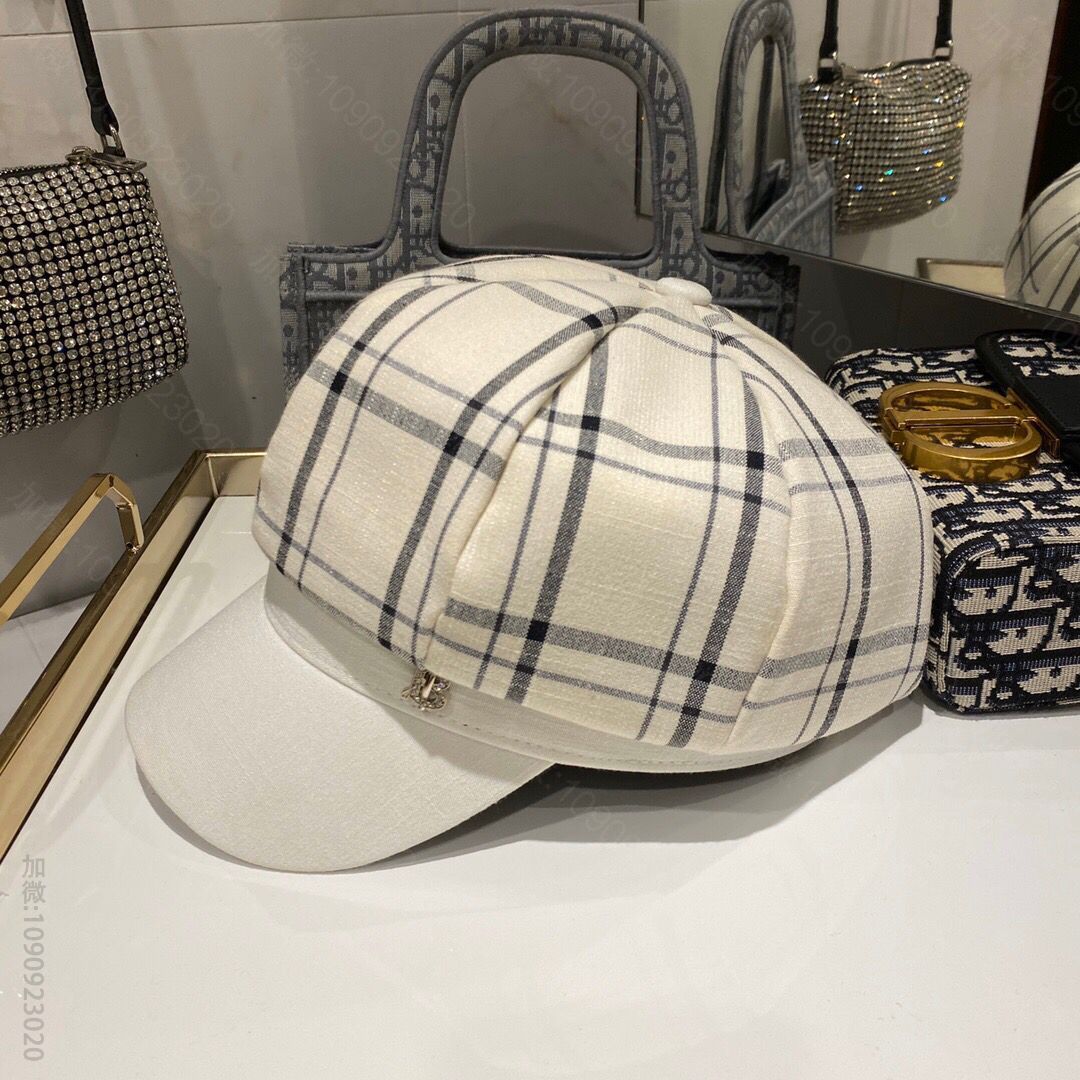 Burberry博柏利英伦学院风八角贝雷帽