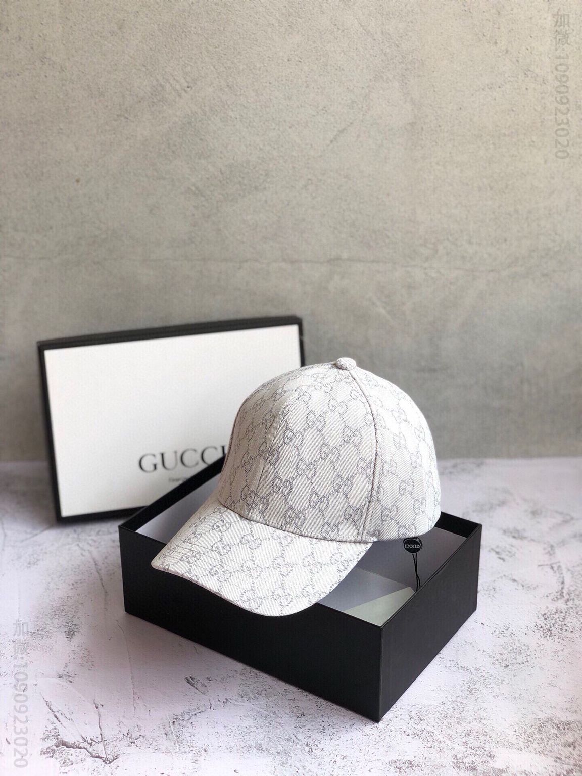 GUCCI古驰最新格纹棒球帽