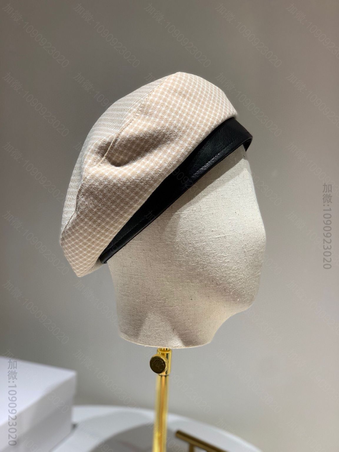 Burberry巴宝莉初秋新款羊毛面料贝蕾帽