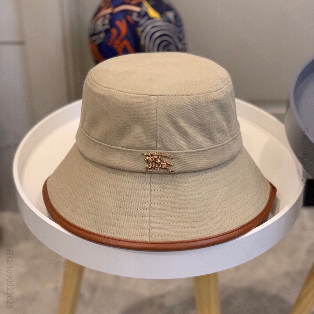 Burberry巴宝莉满印logo防水布渔夫帽