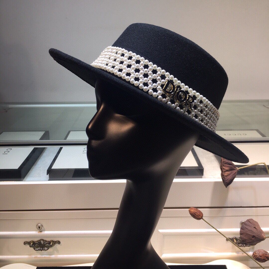 精仿迪奥女款帽子 迪奥女款帽子 Dior迪奥新品毛呢平顶礼帽 迪奥帽子 
