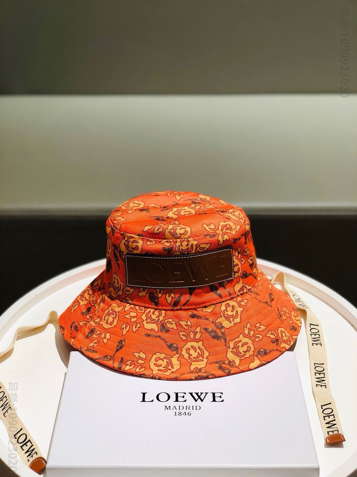 LOEWE罗意威Paula’slbiza 帆布印花男女通用渔夫帽
