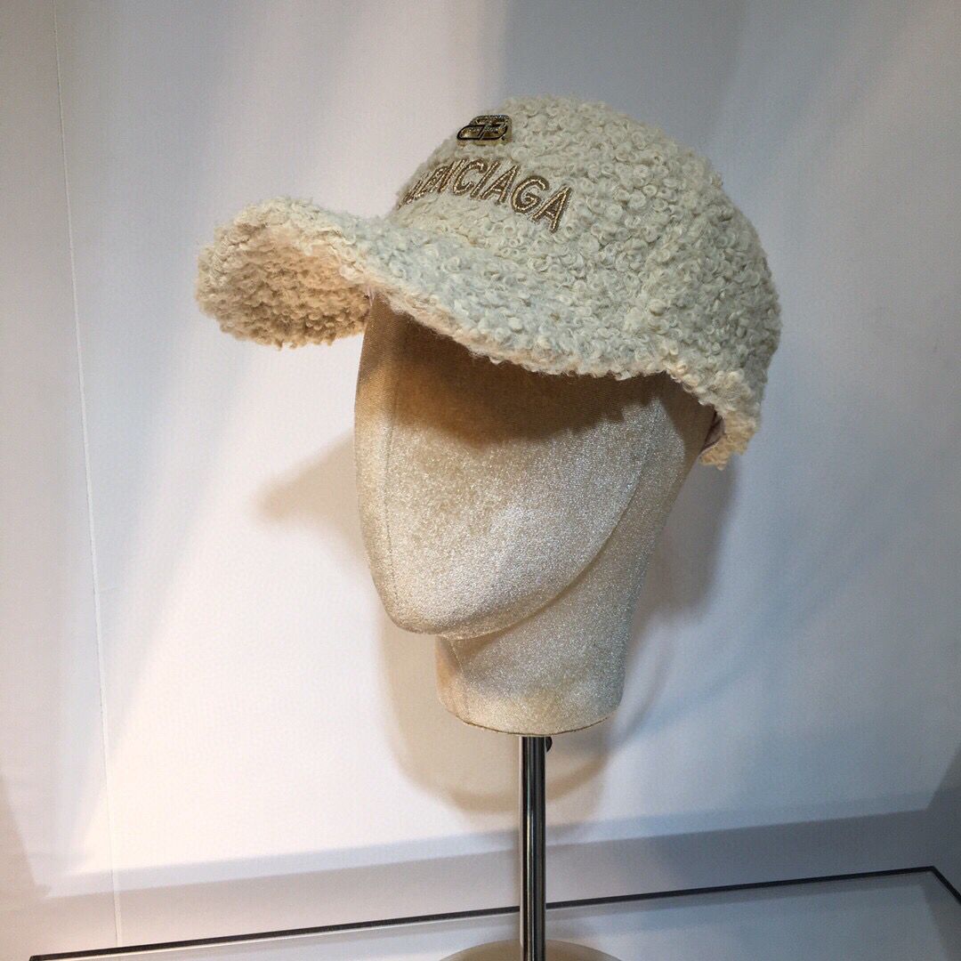 BALENCIAGA巴黎世家新款羊羔毛棒球帽