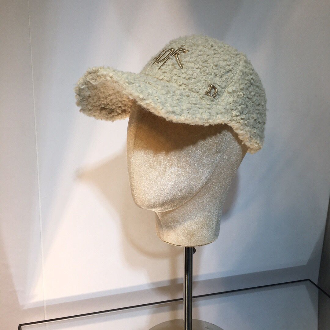 Dior迪奥羊羔毛棒球帽