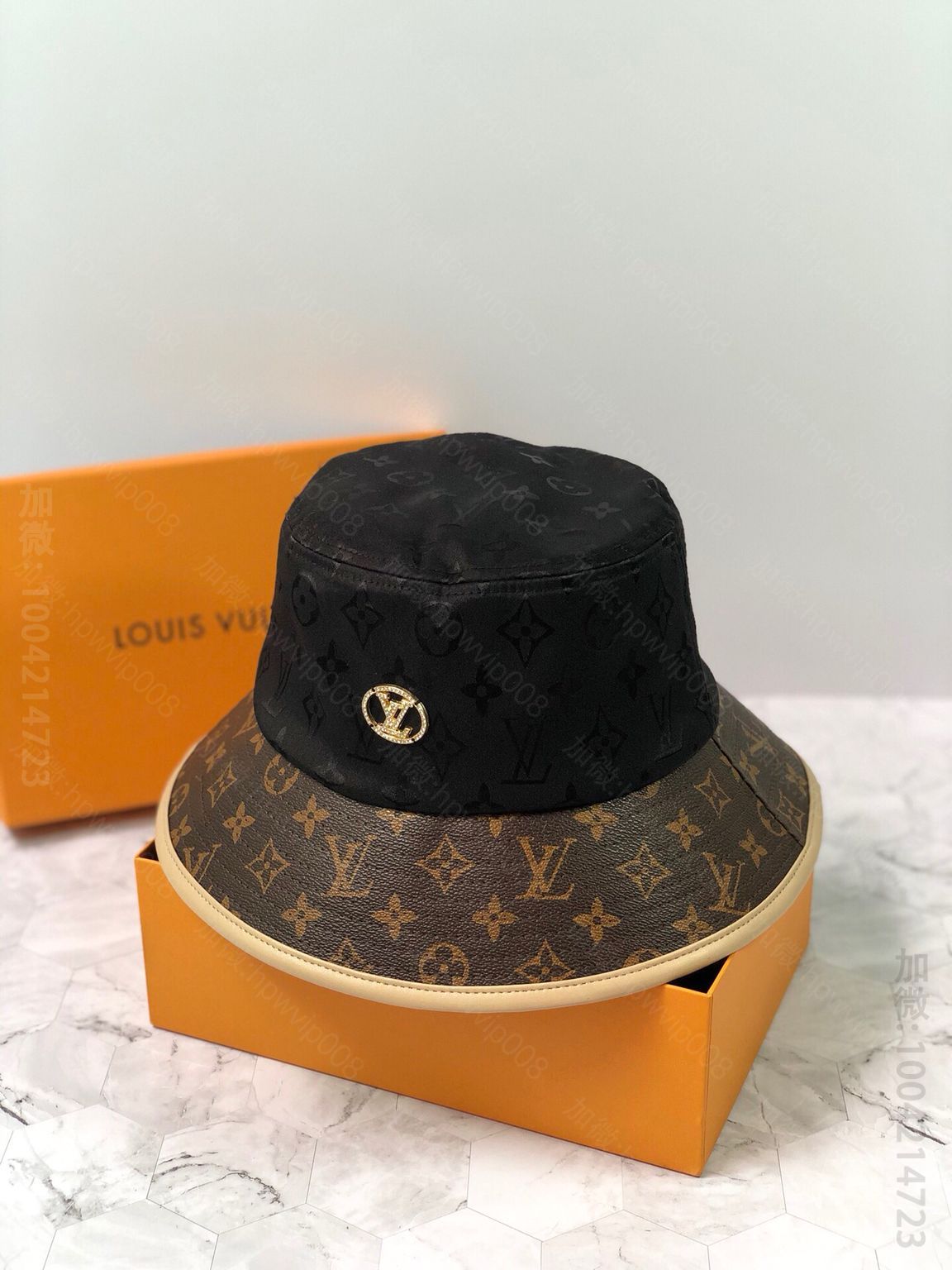 精仿LV男女款帽子 LV路易威登经典款渔夫帽 精仿LV男女款帽子网站 