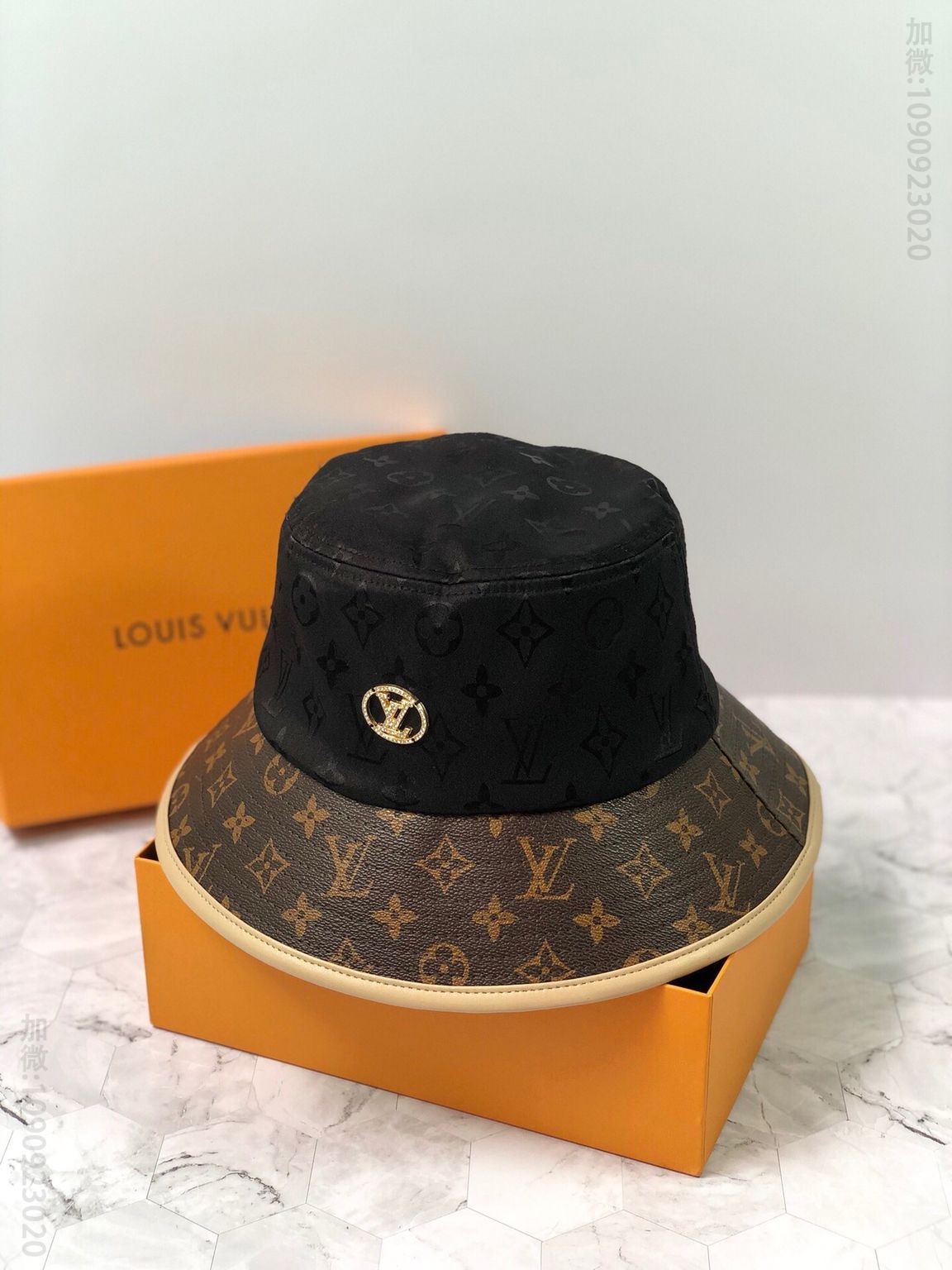 LV路易威登经典款渔夫帽