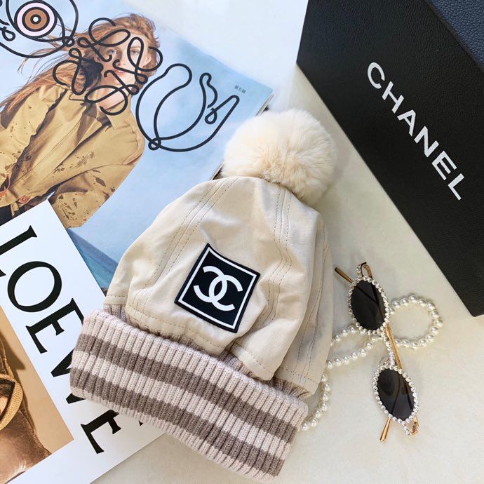 Chanel vintage中古系列小香毛球滑雪帽