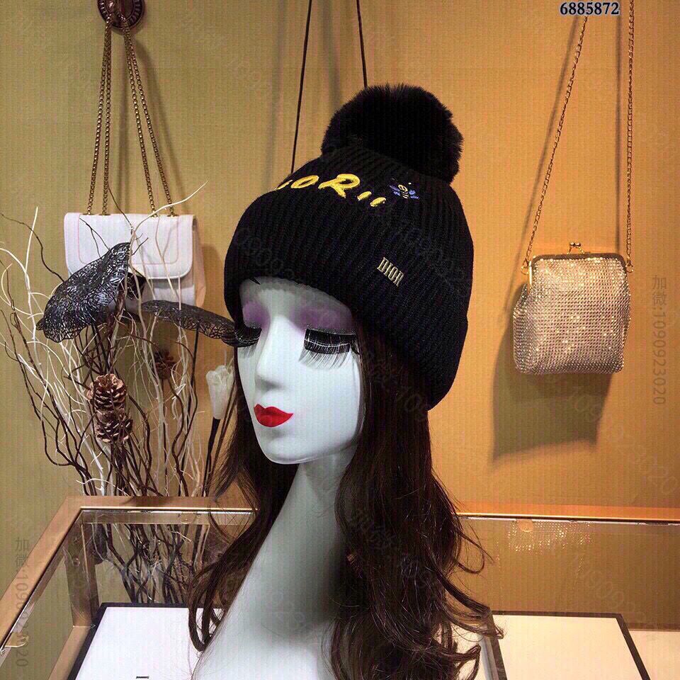 Dior迪奥官网最新男女通用针织帽