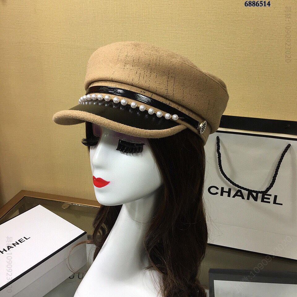 CHANEL香奈儿2023新款羊毛珍珠链条军帽
