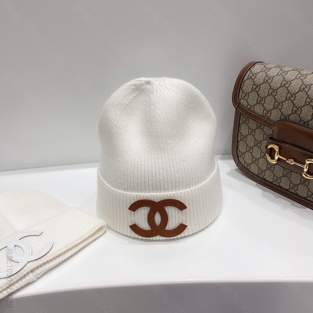 CHANEL香奈儿皮标刺绣logo针织毛线帽
