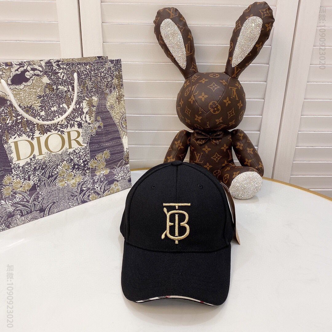 Burberry巴宝莉2023新款刺绣款棒球帽