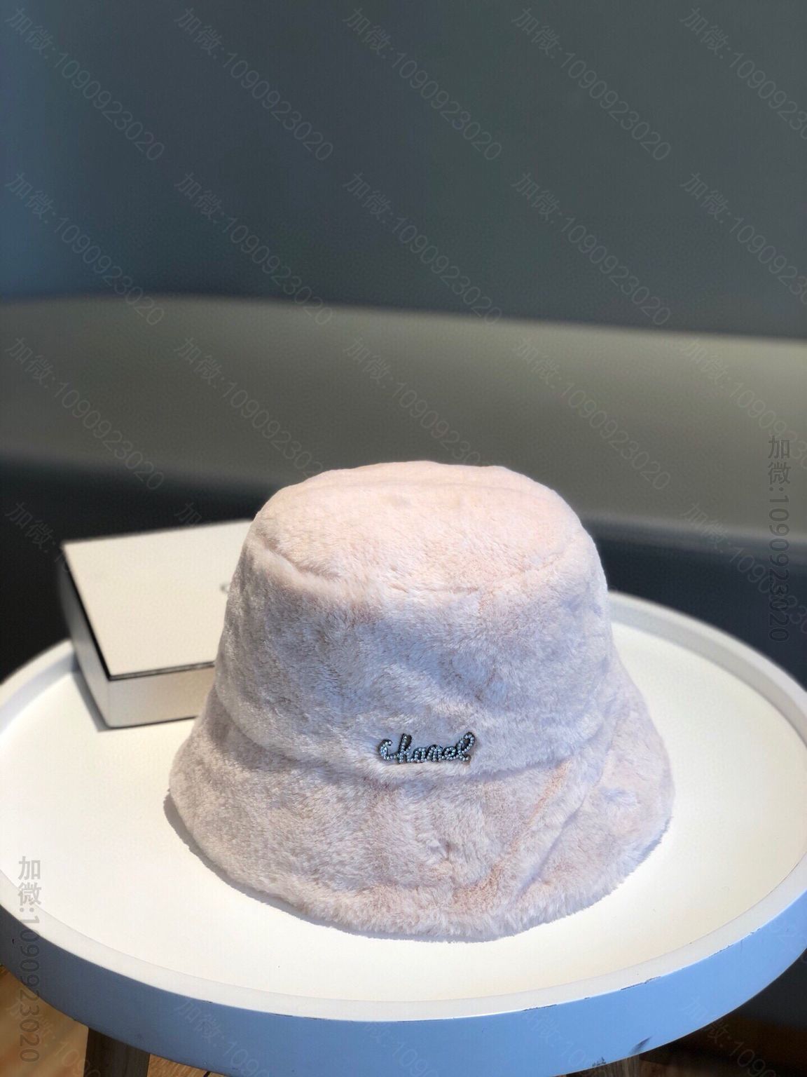 CHANEL香奈儿新款兔绒小桶渔夫帽