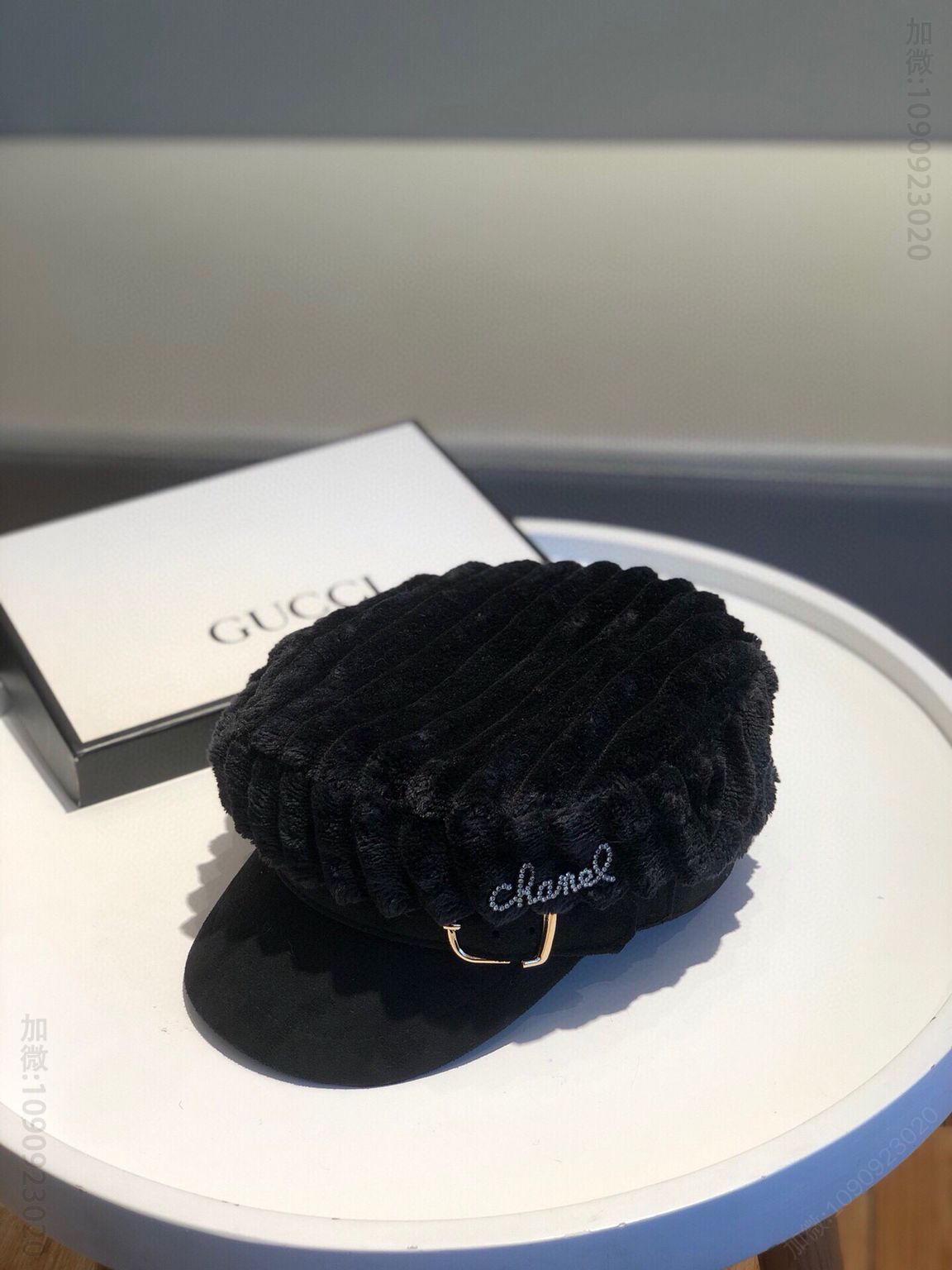 GUCCI古驰早秋系列绒毛军帽
