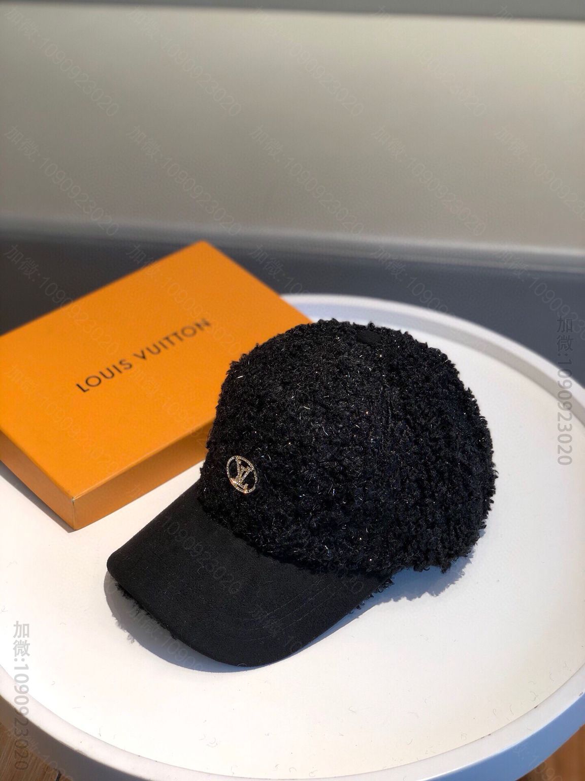 LV路易威登新款火爆羊羔毛棒球帽